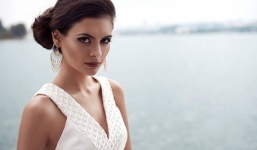 Thân hình nóng bỏng của người đẹp 26 tuổi đăng quang Hoa hậu Brazil 2016